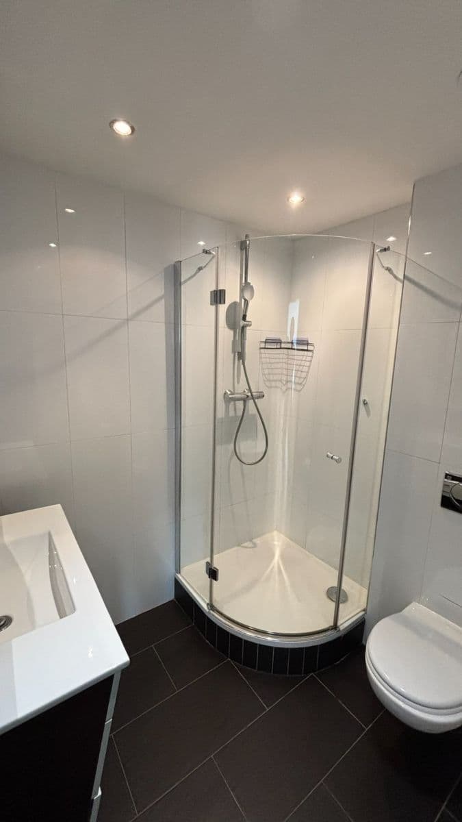 Prenájom bytu 3-izbový 72 m², Kálikova, Praha, Praha Prenájom bytu 3-izbový 72 m², Kálikova, Praha, Praha