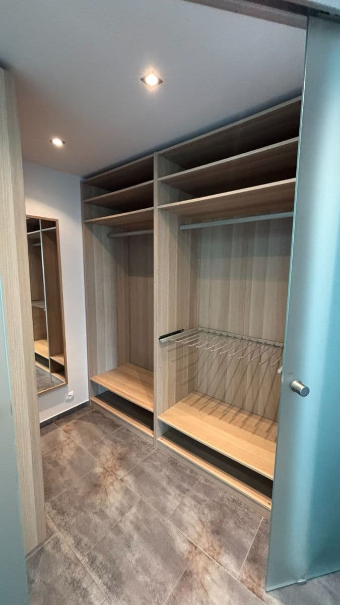 Prenájom bytu 3-izbový 72 m², Kálikova, Praha, Praha Prenájom bytu 3-izbový 72 m², Kálikova, Praha, Praha