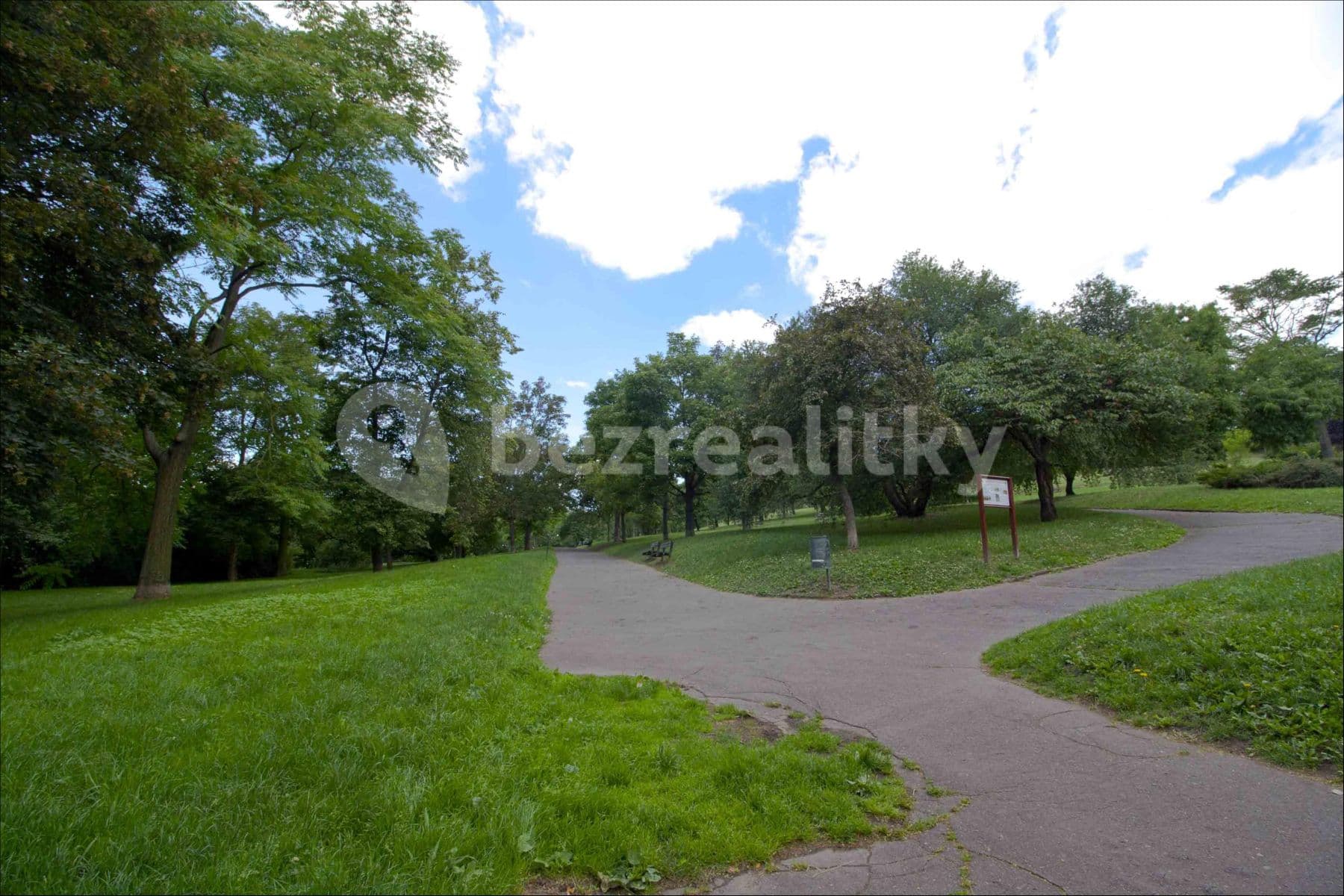 Prenájom bytu 1-izbový 32 m², Lindnerova, Praha, Praha Prenájom bytu 1-izbový 32 m², Lindnerova, Praha, Praha