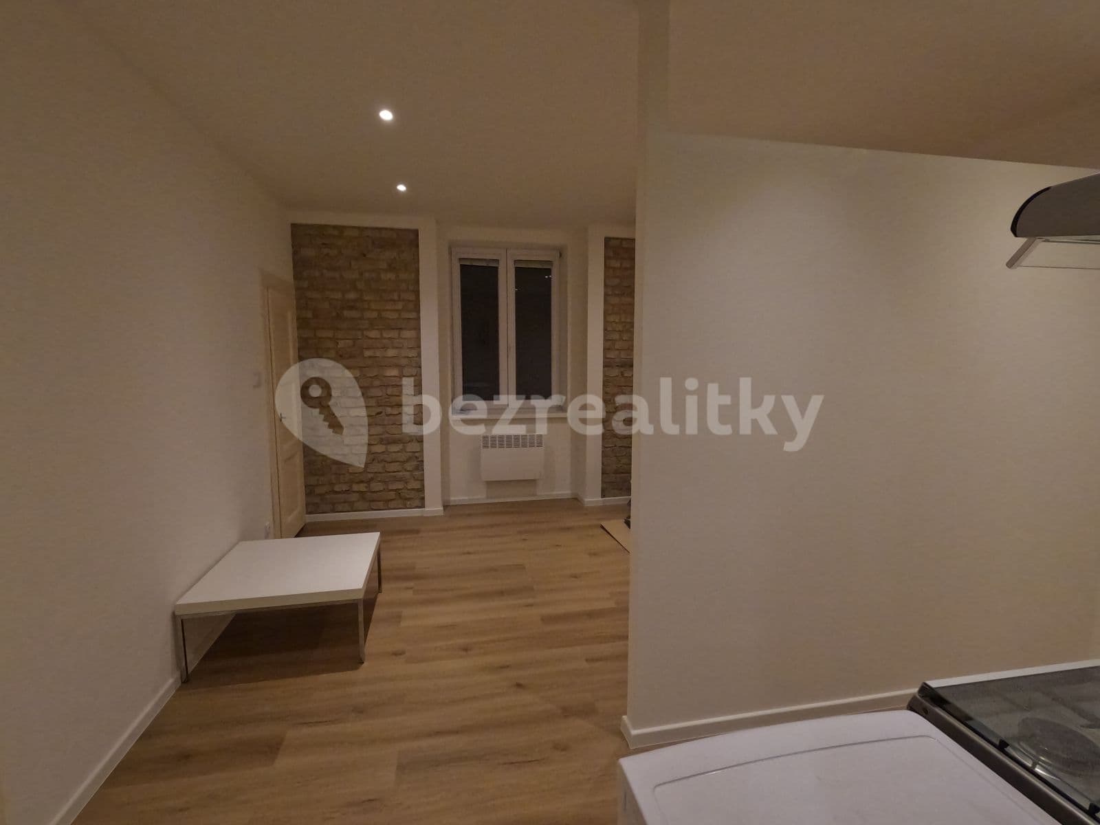 Prenájom bytu 1-izbový 32 m², Lindnerova, Praha, Praha Prenájom bytu 1-izbový 32 m², Lindnerova, Praha, Praha