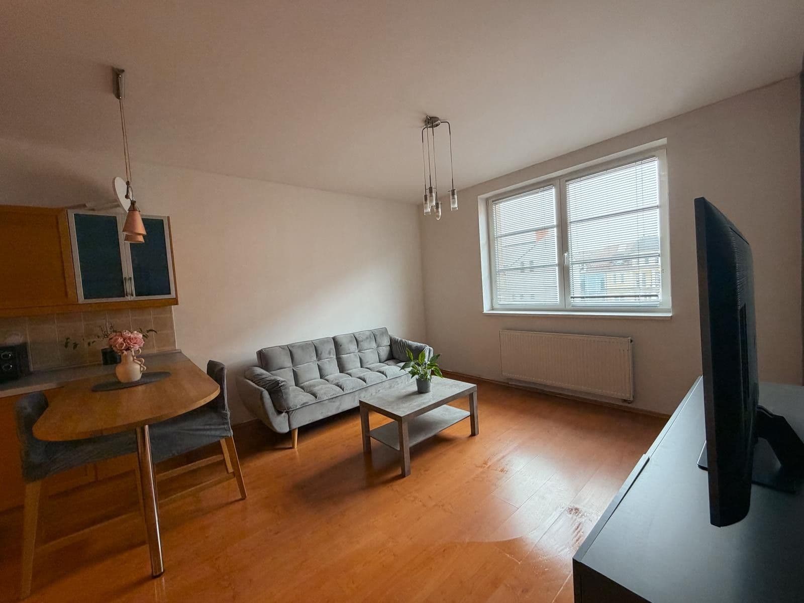 Prenájom bytu 2-izbový 50 m², Komenského, Kladno, Středočeský kraj Prenájom bytu 2-izbový 50 m², Komenského, Kladno, Středočeský kraj