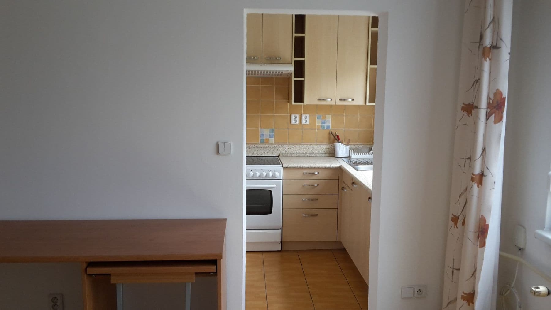 Prenájom bytu Garsoniéra 32 m², Donovalská, Praha, Praha Prenájom bytu Garsoniéra 32 m², Donovalská, Praha, Praha