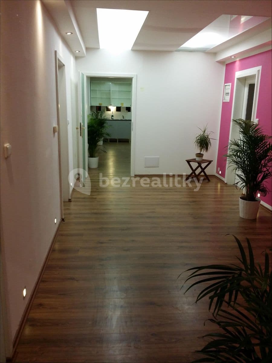 Prenájom nebytového priestoru 180 m², Žitomírská, Praha, Praha Prenájom nebytového priestoru 180 m², Žitomírská, Praha, Praha