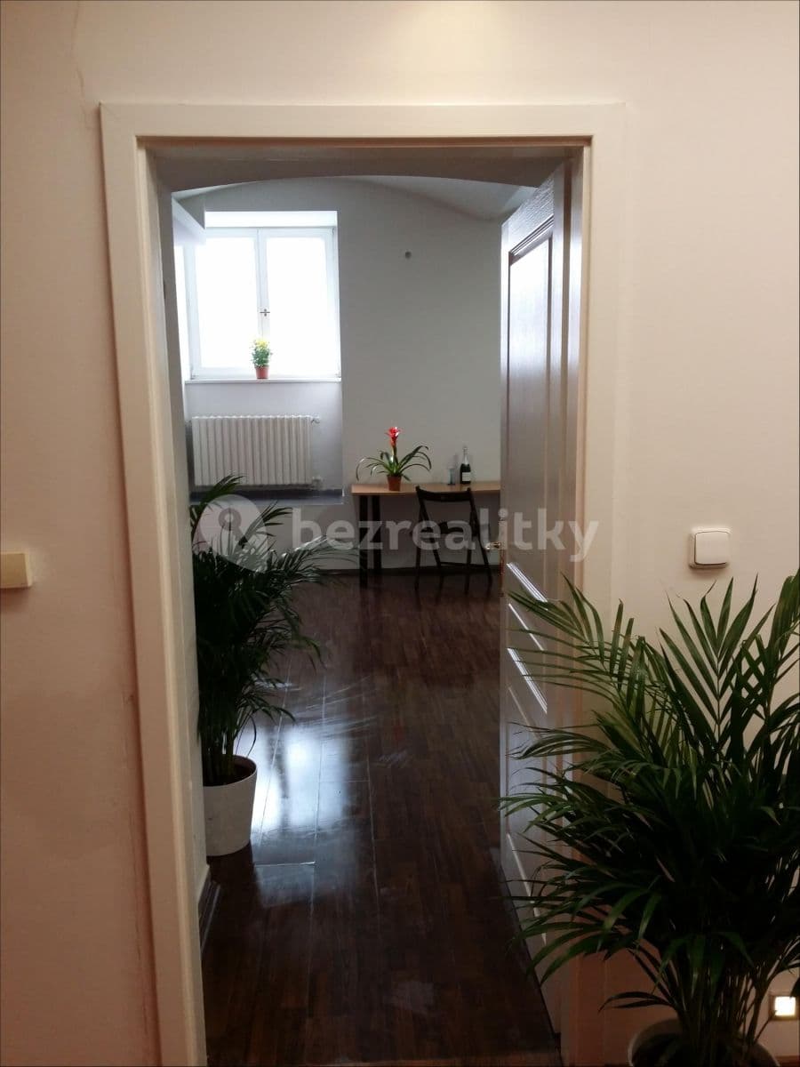 Prenájom nebytového priestoru 180 m², Žitomírská, Praha, Praha Prenájom nebytového priestoru 180 m², Žitomírská, Praha, Praha