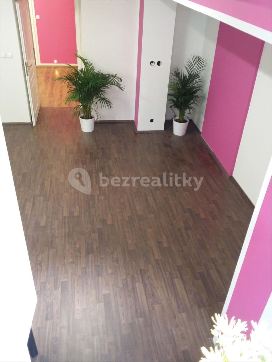 Prenájom nebytového priestoru 180 m², Žitomírská, Praha, Praha Prenájom nebytového priestoru 180 m², Žitomírská, Praha, Praha