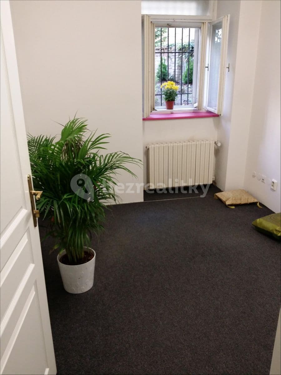 Prenájom nebytového priestoru 180 m², Žitomírská, Praha, Praha Prenájom nebytového priestoru 180 m², Žitomírská, Praha, Praha