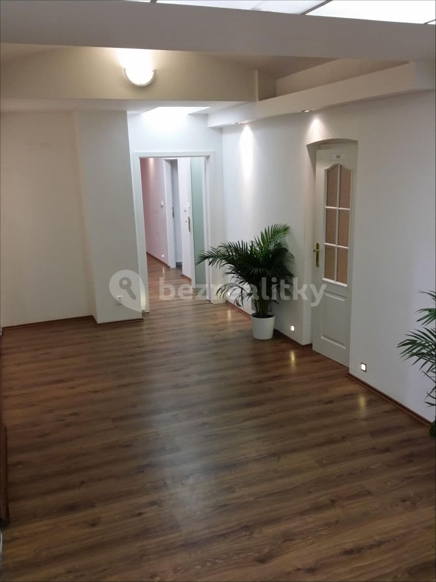 Prenájom nebytového priestoru 180 m², Žitomírská, Praha, Praha Prenájom nebytového priestoru 180 m², Žitomírská, Praha, Praha