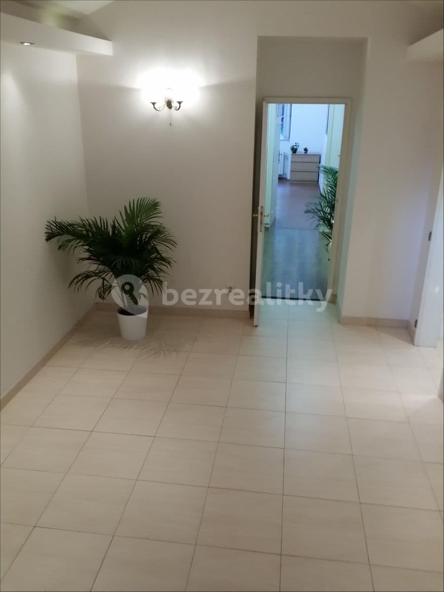 Prenájom nebytového priestoru 180 m², Žitomírská, Praha, Praha Prenájom nebytového priestoru 180 m², Žitomírská, Praha, Praha