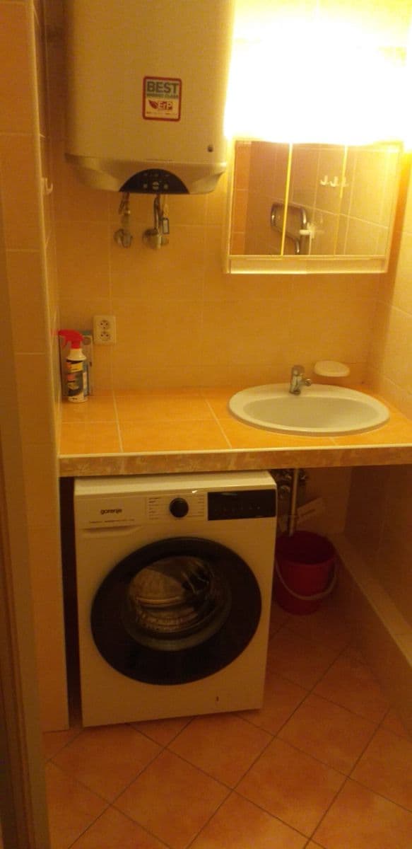 Prenájom bytu 1-izbový 25 m², Vánková, Praha, Praha Prenájom bytu 1-izbový 25 m², Vánková, Praha, Praha