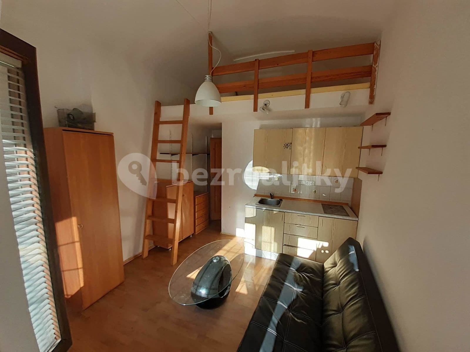 Prenájom bytu Garsoniéra 21 m², Heydukova, Praha, Praha Prenájom bytu Garsoniéra 21 m², Heydukova, Praha, Praha