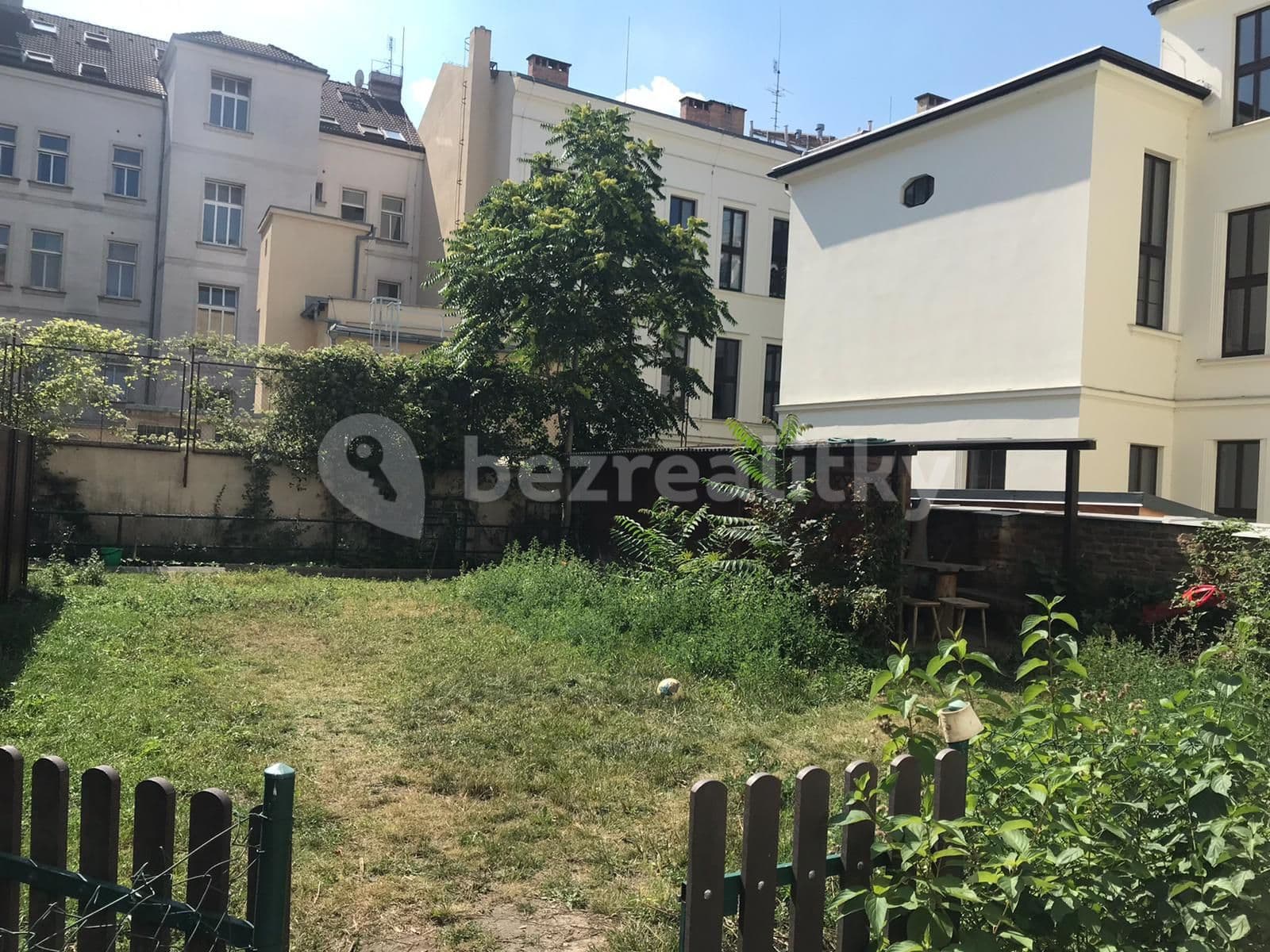 Prenájom bytu Garsoniéra 21 m², Heydukova, Praha, Praha Prenájom bytu Garsoniéra 21 m², Heydukova, Praha, Praha