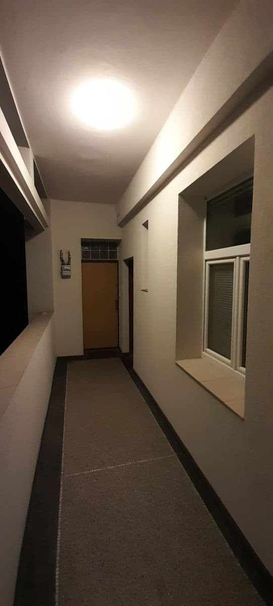 Prenájom bytu 1-izbový 49 m², Františka Kadlece, Praha, Praha Prenájom bytu 1-izbový 49 m², Františka Kadlece, Praha, Praha