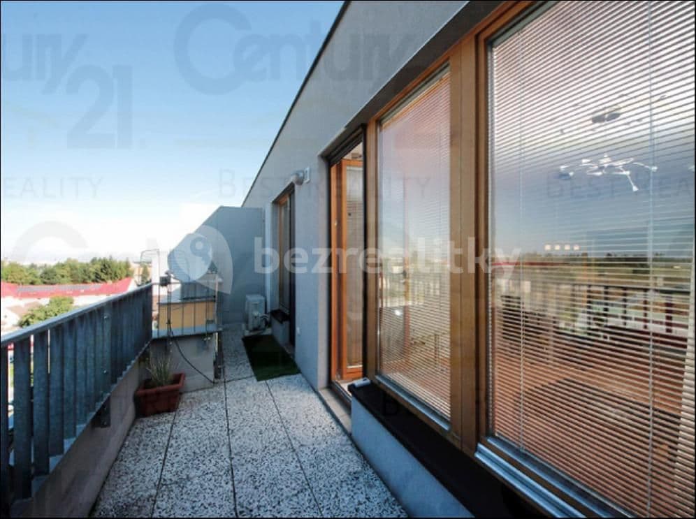 Prenájom bytu 2-izbový 58 m², Nové náměstí, Praha, Praha Prenájom bytu 2-izbový 58 m², Nové náměstí, Praha, Praha