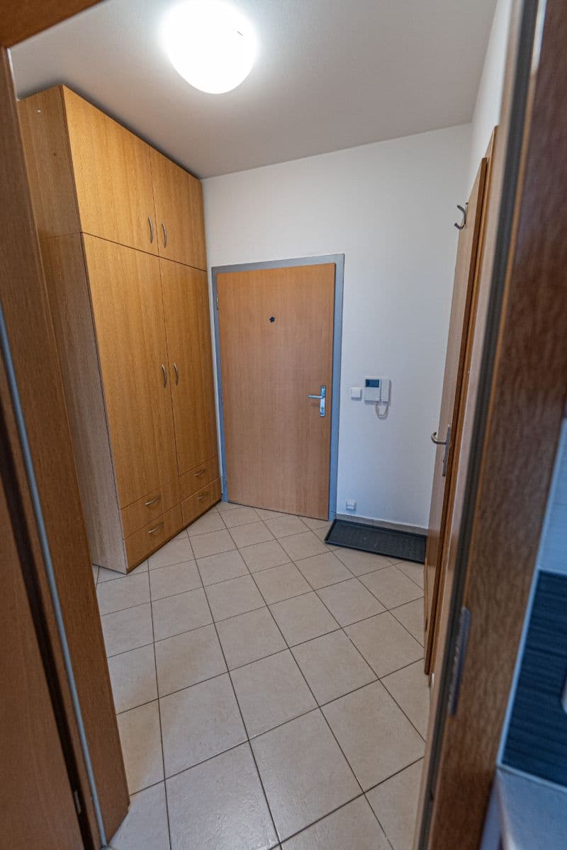 Prenájom bytu 2-izbový 58 m², Nové náměstí, Praha, Praha Prenájom bytu 2-izbový 58 m², Nové náměstí, Praha, Praha