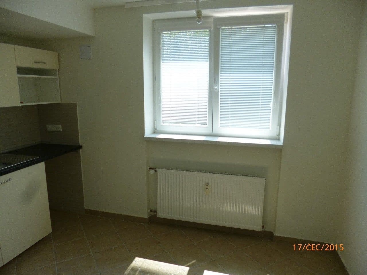 Prenájom bytu 1-izbový 40 m², Kladenská, Praha, Praha Prenájom bytu 1-izbový 40 m², Kladenská, Praha, Praha