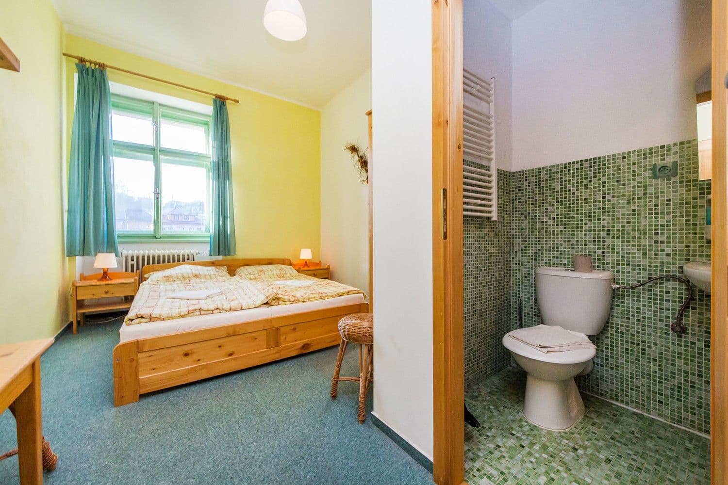 Predaj nebytového priestoru 1.200 m², Pecka, Královéhradecký kraj Predaj nebytového priestoru 1.200 m², Pecka, Královéhradecký kraj