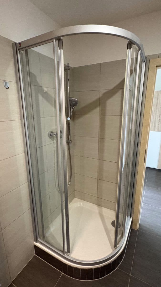 Prenájom bytu 1-izbový 37 m², U Leskavy, Brno, Jihomoravský kraj Prenájom bytu 1-izbový 37 m², U Leskavy, Brno, Jihomoravský kraj