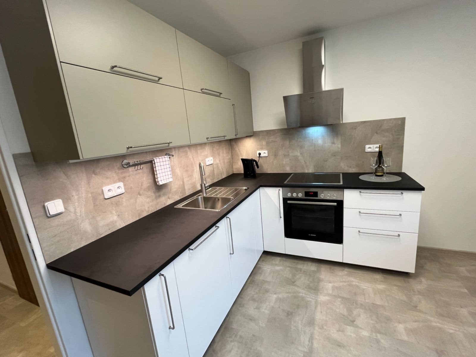 Prenájom bytu 1-izbový 46 m², Maškova, Brno, Jihomoravský kraj Prenájom bytu 1-izbový 46 m², Maškova, Brno, Jihomoravský kraj