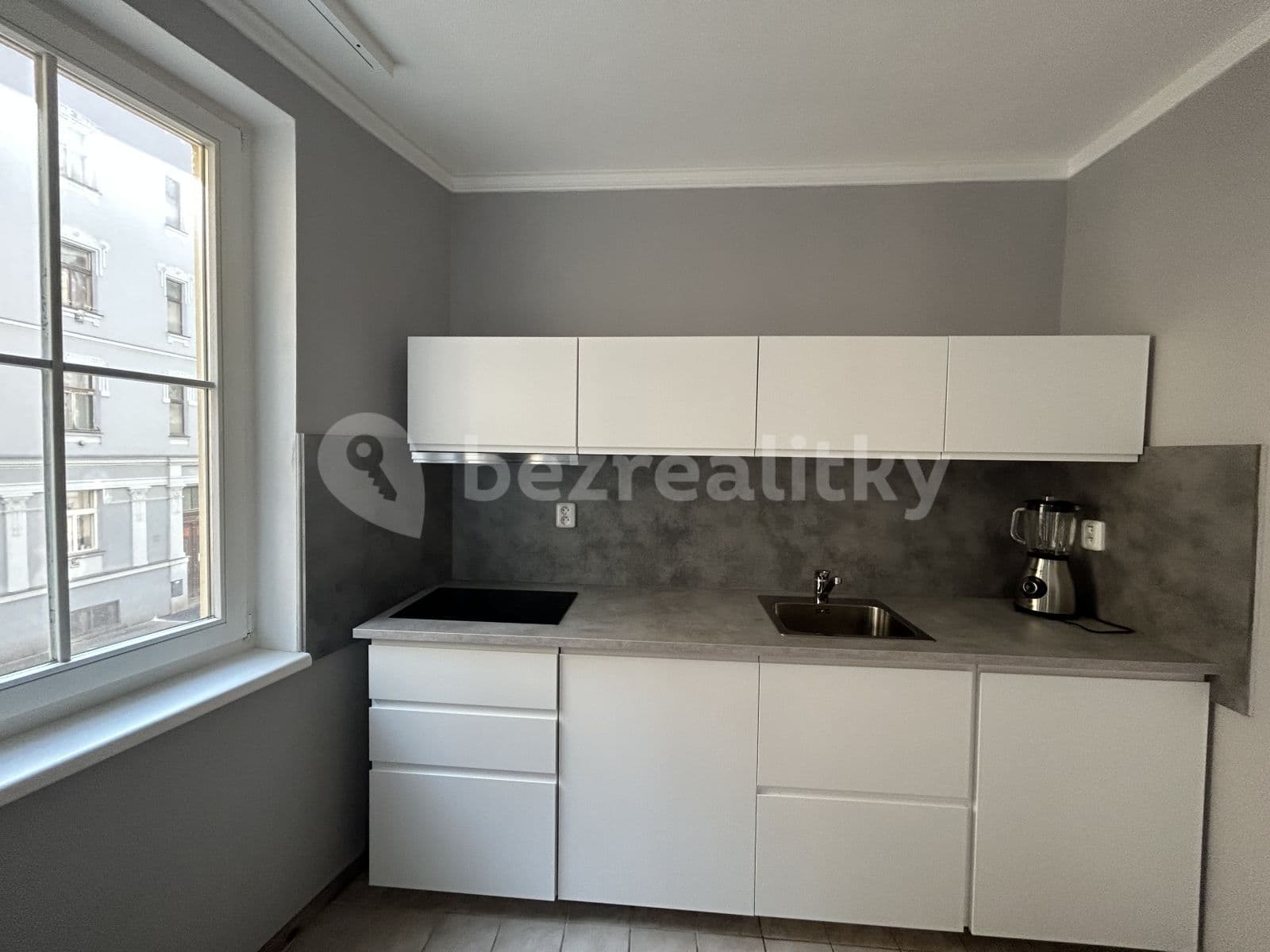 Prenájom bytu 1-izbový 30 m², Chelčického, Praha, Praha Prenájom bytu 1-izbový 30 m², Chelčického, Praha, Praha