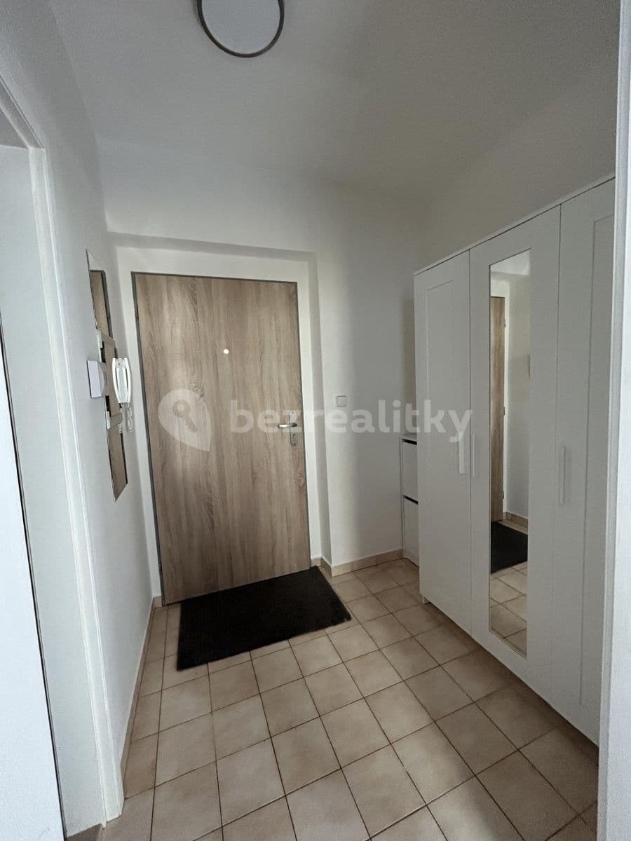 Prenájom bytu 1-izbový 30 m², Chelčického, Praha, Praha Prenájom bytu 1-izbový 30 m², Chelčického, Praha, Praha