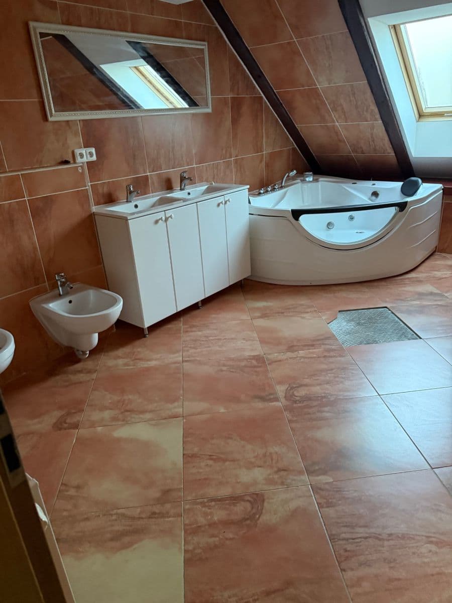 Prenájom kancelárie 173 m², Bohdanečská, Praha, Praha Prenájom kancelárie 173 m², Bohdanečská, Praha, Praha