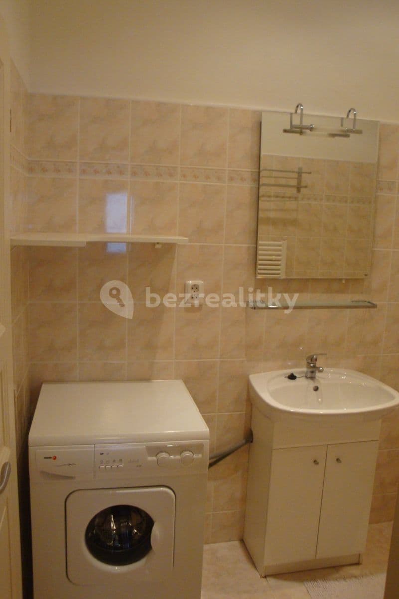 Prenájom bytu 2-izbový 50 m², Oblouková, Praha, Praha Prenájom bytu 2-izbový 50 m², Oblouková, Praha, Praha