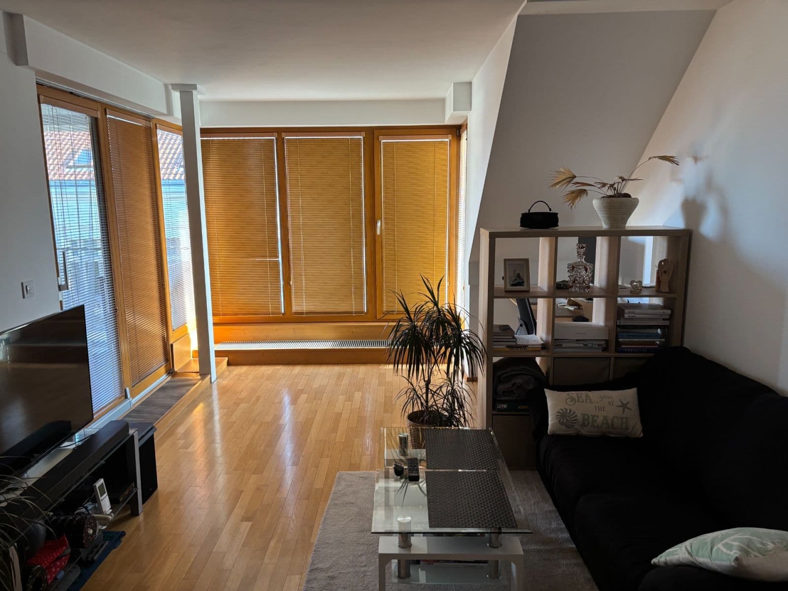 Prenájom bytu 2-izbový 63 m², U Proseckého Kostela, Praha, Praha Prenájom bytu 2-izbový 63 m², U Proseckého Kostela, Praha, Praha