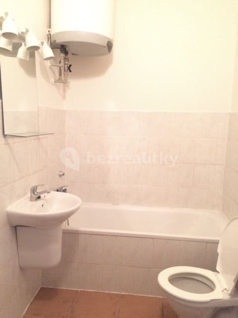 Prenájom bytu 1-izbový 31 m², Ronkova, Praha, Praha Prenájom bytu 1-izbový 31 m², Ronkova, Praha, Praha
