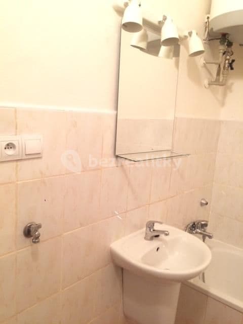 Prenájom bytu 1-izbový 31 m², Ronkova, Praha, Praha Prenájom bytu 1-izbový 31 m², Ronkova, Praha, Praha