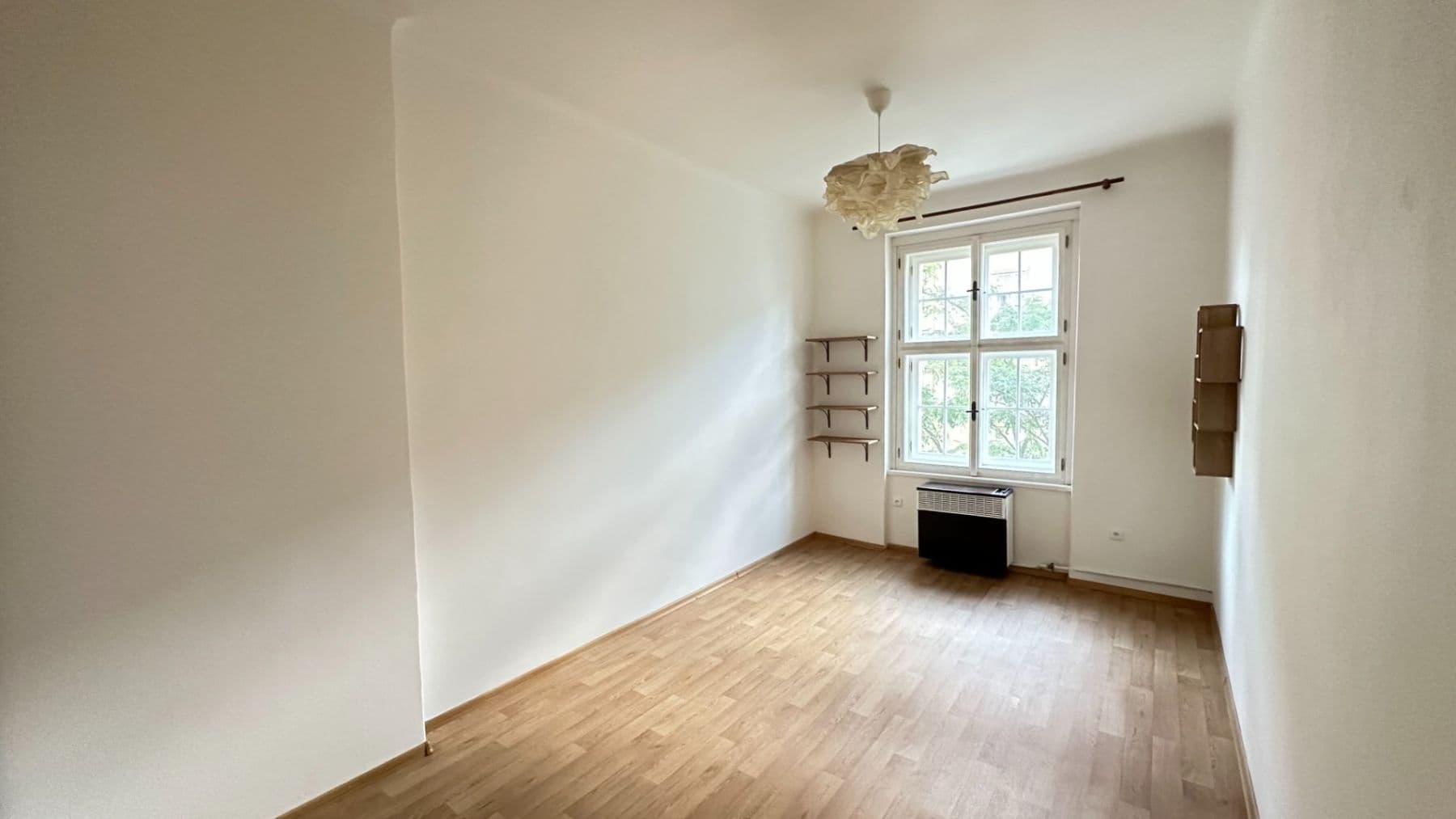 Prenájom bytu 2-izbový 55 m², Velehradská, Praha, Praha Prenájom bytu 2-izbový 55 m², Velehradská, Praha, Praha