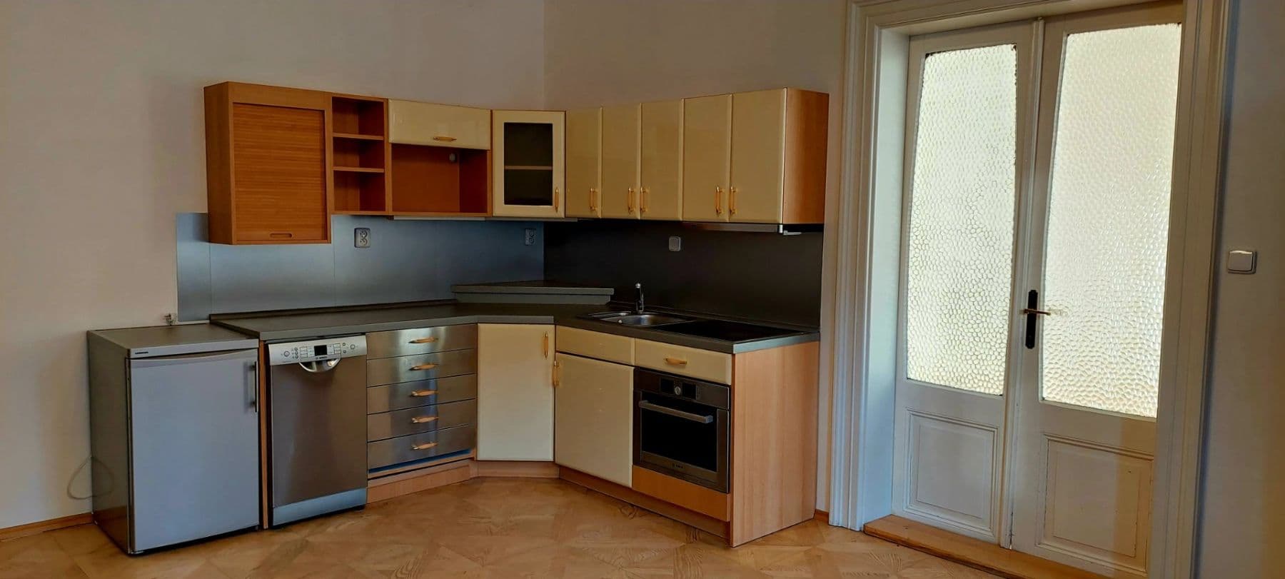 Prenájom bytu 2-izbový 75 m², Myslíkova, Praha, Praha Prenájom bytu 2-izbový 75 m², Myslíkova, Praha, Praha