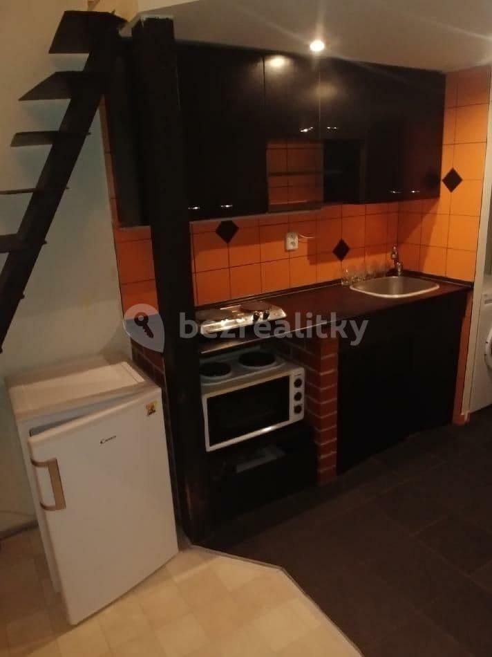 Prenájom bytu Garsoniéra 27 m², Štúrova, Praha, Praha Prenájom bytu Garsoniéra 27 m², Štúrova, Praha, Praha
