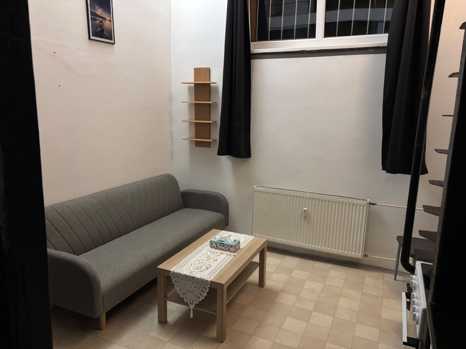 Prenájom bytu Garsoniéra 27 m², Štúrova, Praha, Praha Prenájom bytu Garsoniéra 27 m², Štúrova, Praha, Praha