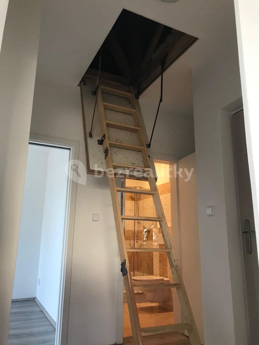 Prenájom bytu 2-izbový 40 m², K Vrbičkám, Moravany, Jihomoravský kraj Prenájom bytu 2-izbový 40 m², K Vrbičkám, Moravany, Jihomoravský kraj