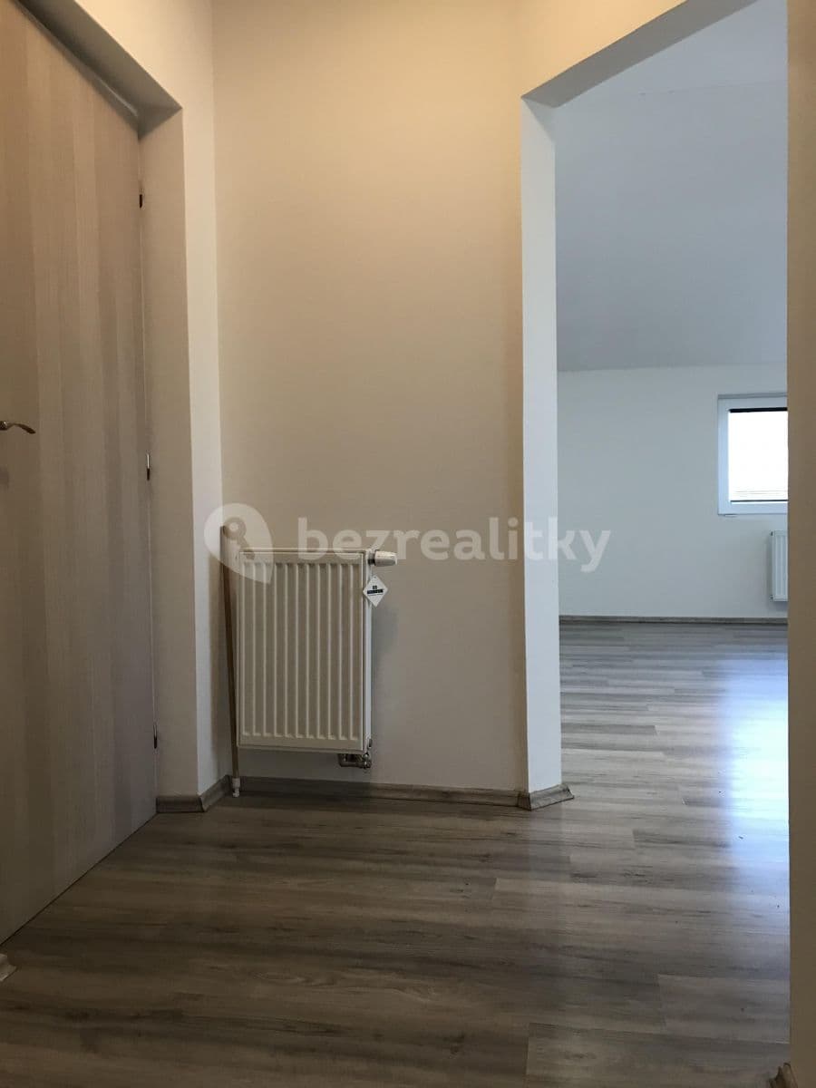 Prenájom bytu 2-izbový 40 m², K Vrbičkám, Moravany, Jihomoravský kraj Prenájom bytu 2-izbový 40 m², K Vrbičkám, Moravany, Jihomoravský kraj