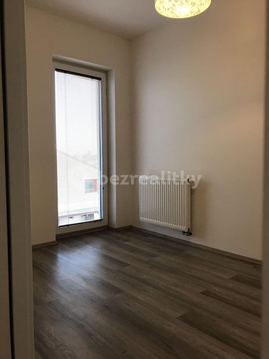 Prenájom bytu 2-izbový 40 m², K Vrbičkám, Moravany, Jihomoravský kraj Prenájom bytu 2-izbový 40 m², K Vrbičkám, Moravany, Jihomoravský kraj