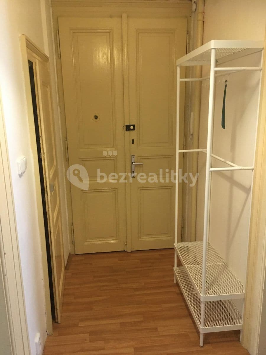 Prenájom bytu 1-izbový 45 m², Jindřicha Plachty, Praha, Praha Prenájom bytu 1-izbový 45 m², Jindřicha Plachty, Praha, Praha