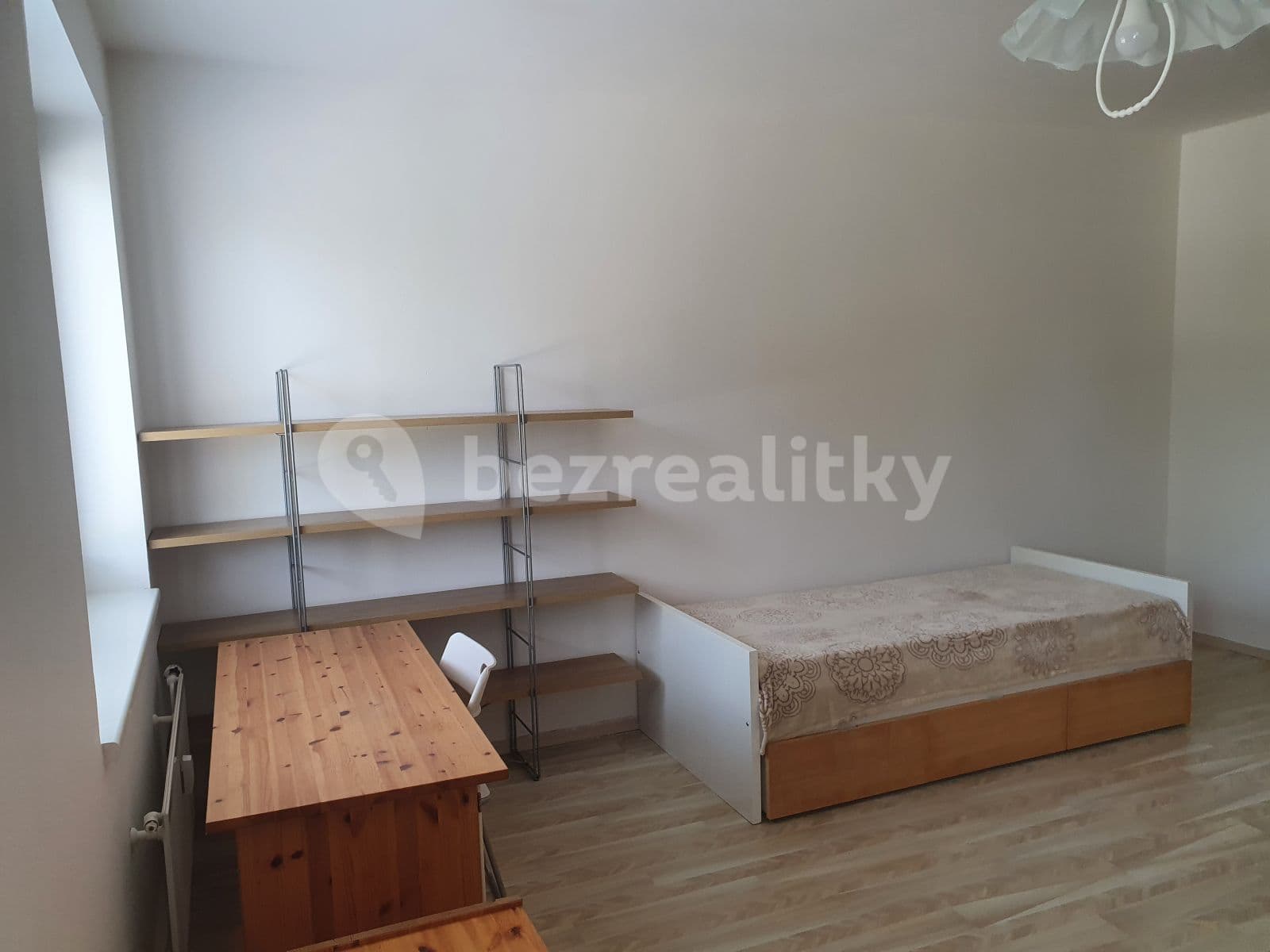 Prenájom bytu 1-izbový 39 m², Spořická, Praha, Praha Prenájom bytu 1-izbový 39 m², Spořická, Praha, Praha