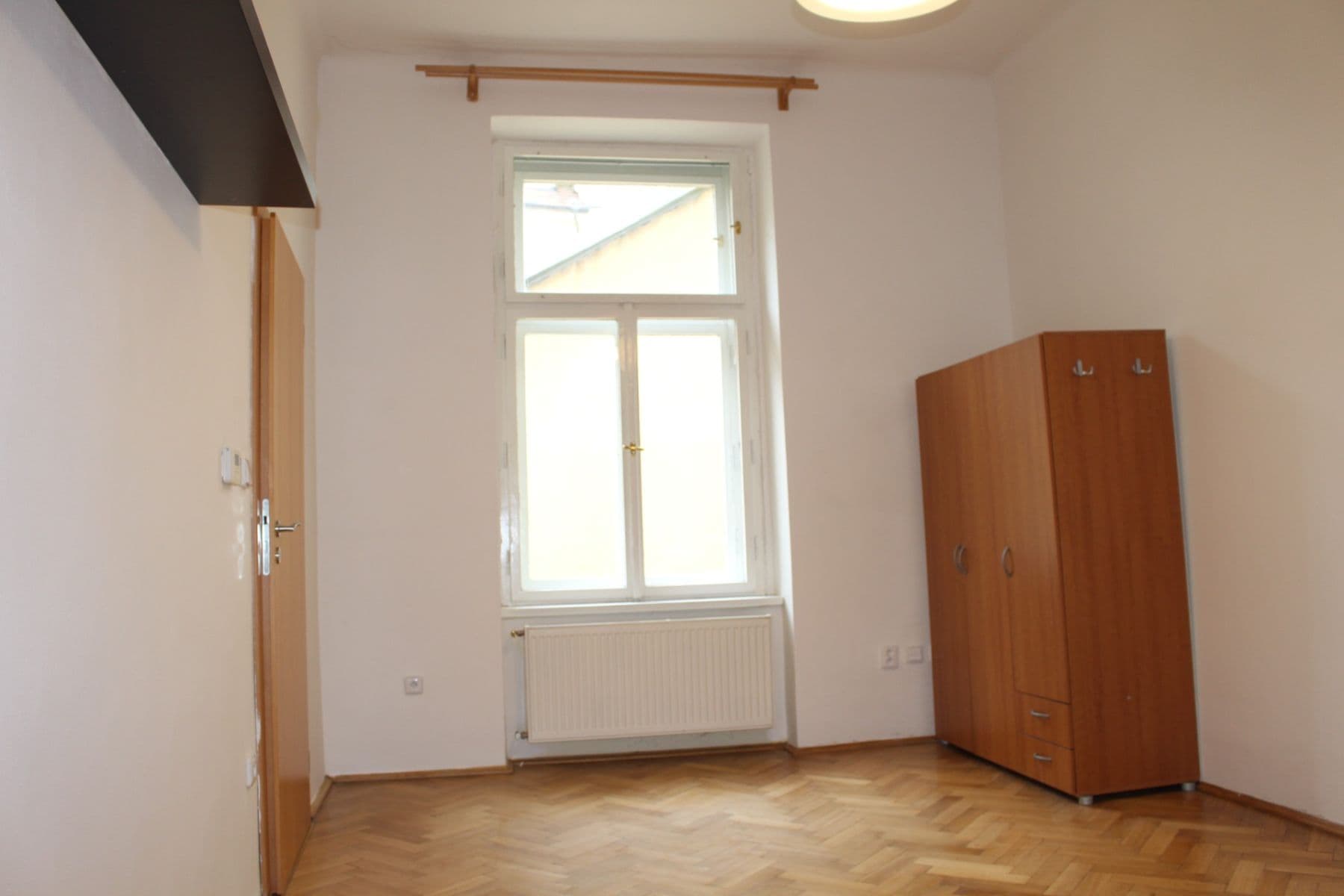 Prenájom bytu 1-izbový 36 m², Lupáčova, Praha, Praha Prenájom bytu 1-izbový 36 m², Lupáčova, Praha, Praha