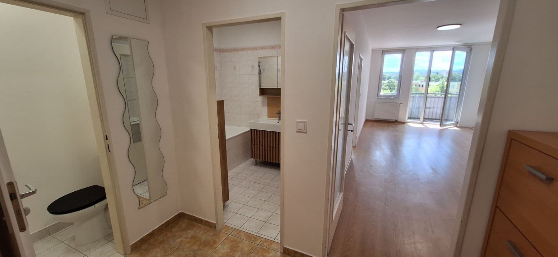Prenájom bytu 2-izbový 58 m², Bechlínská, Praha, Praha Prenájom bytu 2-izbový 58 m², Bechlínská, Praha, Praha