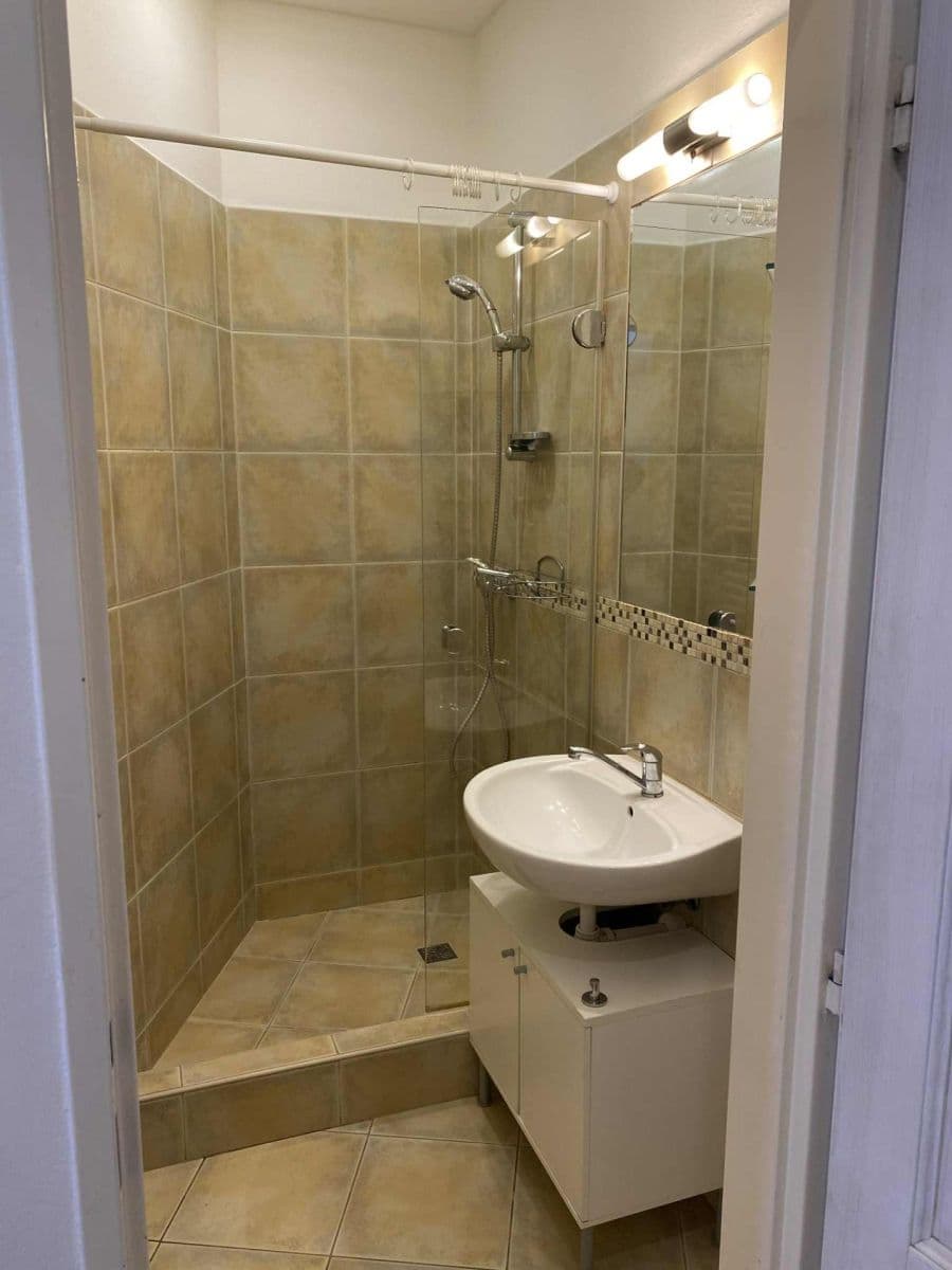 Prenájom bytu 1-izbový 50 m², Sokolská, Zlín, Zlínský kraj Prenájom bytu 1-izbový 50 m², Sokolská, Zlín, Zlínský kraj