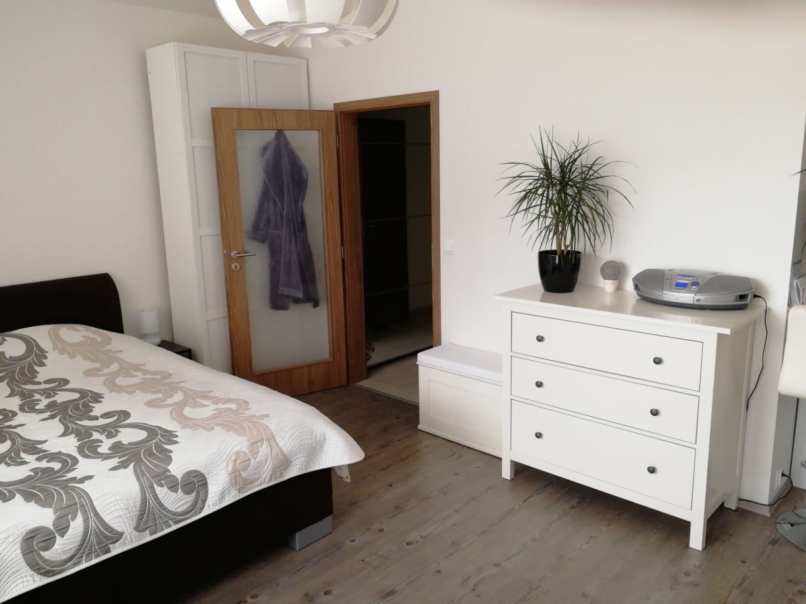 Prenájom bytu 1-izbový 34 m², Na Křečku, Praha, Praha Prenájom bytu 1-izbový 34 m², Na Křečku, Praha, Praha