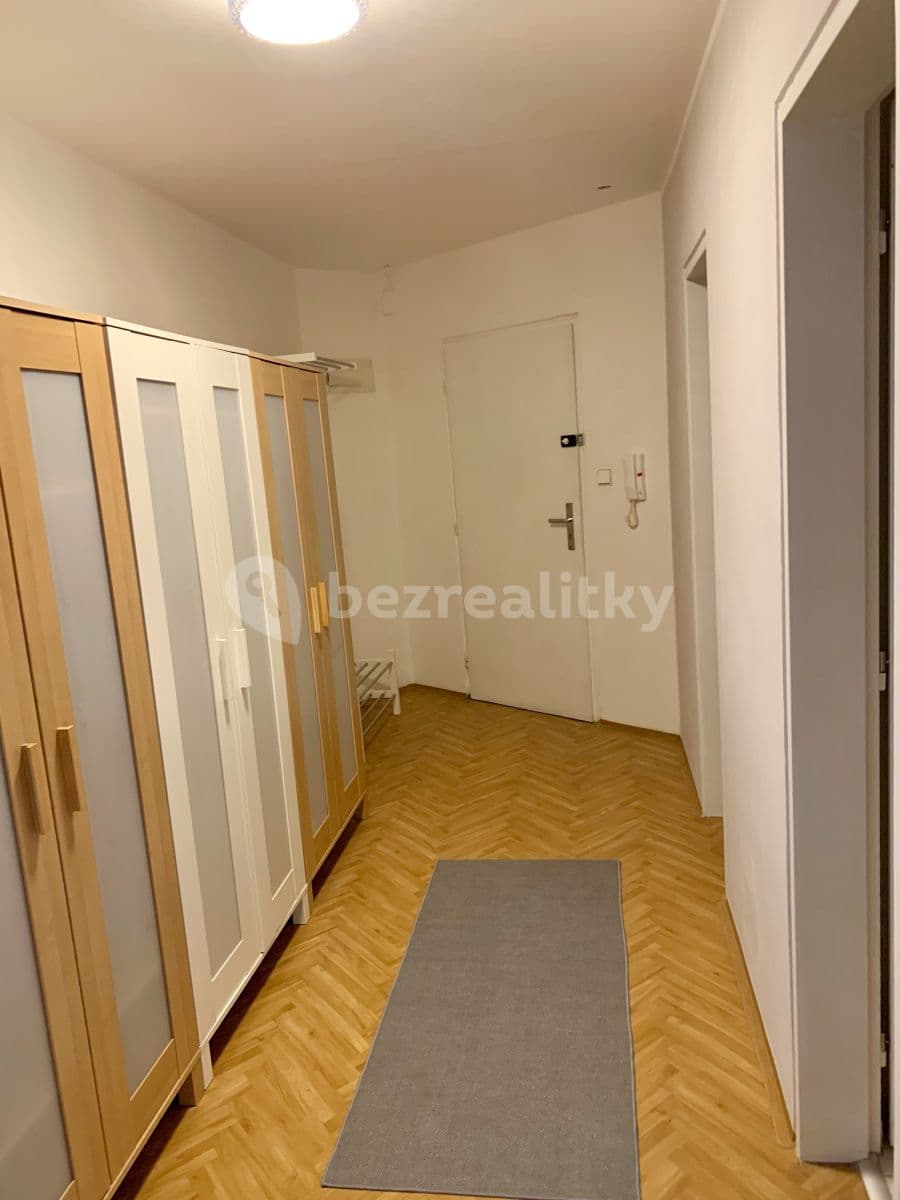 Prenájom bytu 2-izbový 72 m², Muchova, Praha, Praha Prenájom bytu 2-izbový 72 m², Muchova, Praha, Praha