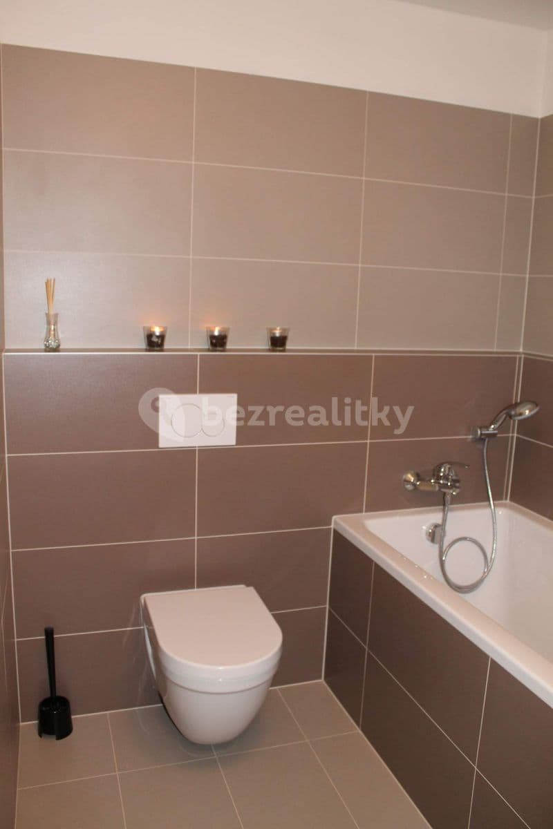 Prenájom bytu 1-izbový 47 m², Kigginsova, Brno, Jihomoravský kraj Prenájom bytu 1-izbový 47 m², Kigginsova, Brno, Jihomoravský kraj