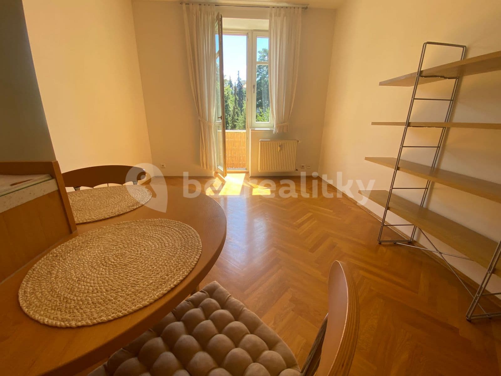 Prenájom bytu 2-izbový 44 m², Levá, Praha, Praha Prenájom bytu 2-izbový 44 m², Levá, Praha, Praha