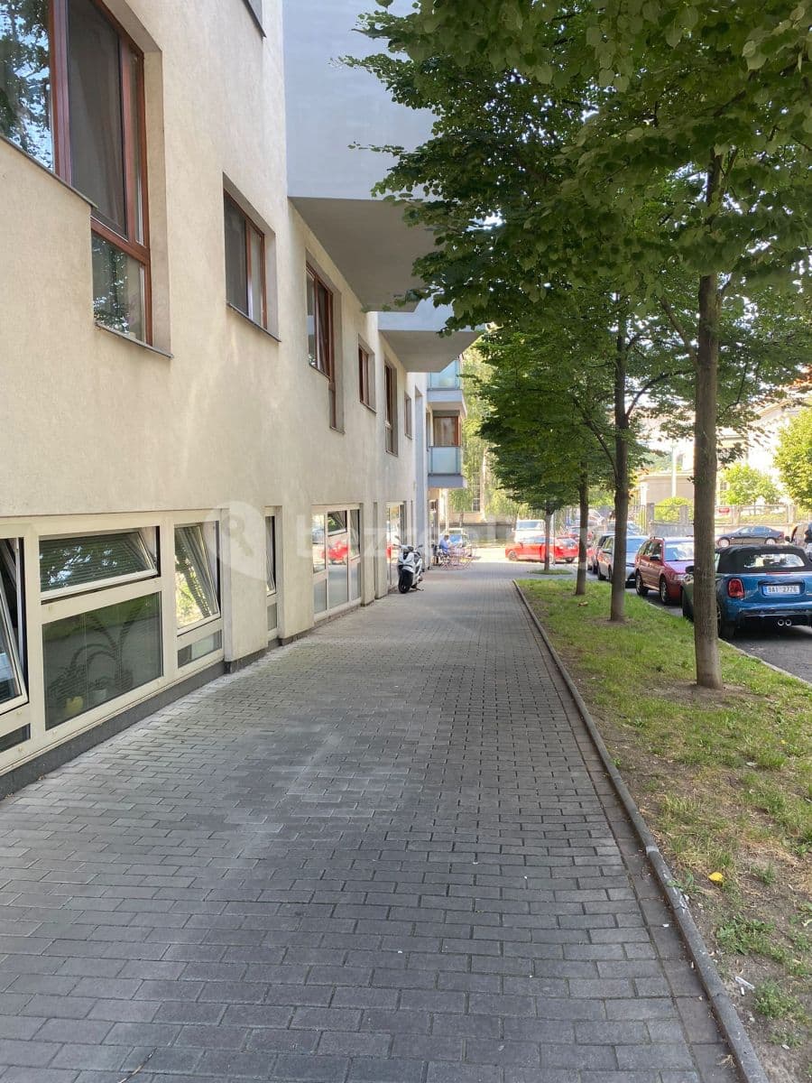 Prenájom bytu 2-izbový 44 m², Levá, Praha, Praha Prenájom bytu 2-izbový 44 m², Levá, Praha, Praha