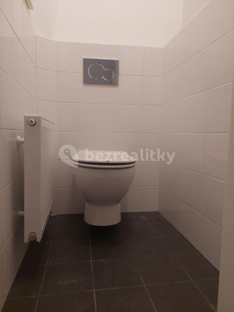 Prenájom bytu 3-izbový 110 m², Valerije Pavloviče Čkalova, Praha, Praha Prenájom bytu 3-izbový 110 m², Valerije Pavloviče Čkalova, Praha, Praha