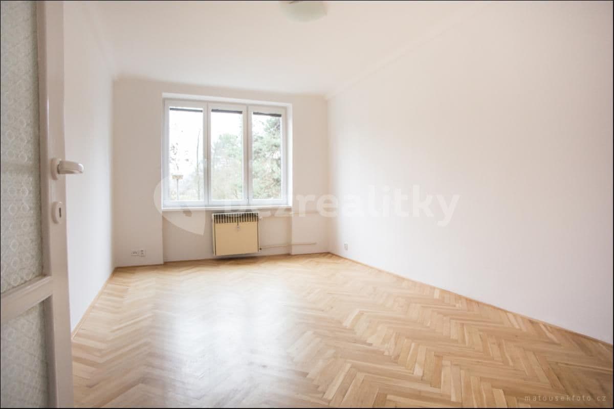 Prenájom bytu 1-izbový 39 m², Nučická, Praha, Praha Prenájom bytu 1-izbový 39 m², Nučická, Praha, Praha