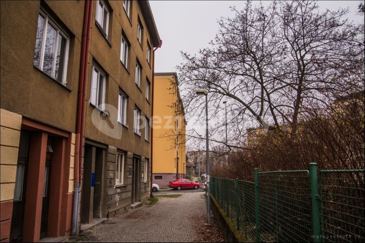 Prenájom bytu 1-izbový 39 m², Nučická, Praha, Praha Prenájom bytu 1-izbový 39 m², Nučická, Praha, Praha