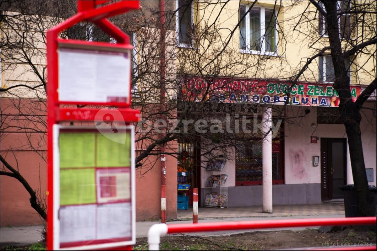 Prenájom bytu 1-izbový 39 m², Nučická, Praha, Praha Prenájom bytu 1-izbový 39 m², Nučická, Praha, Praha